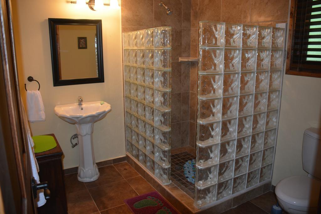 O'Soleil Chalets Self Catering La Digue Pokoj fotografie